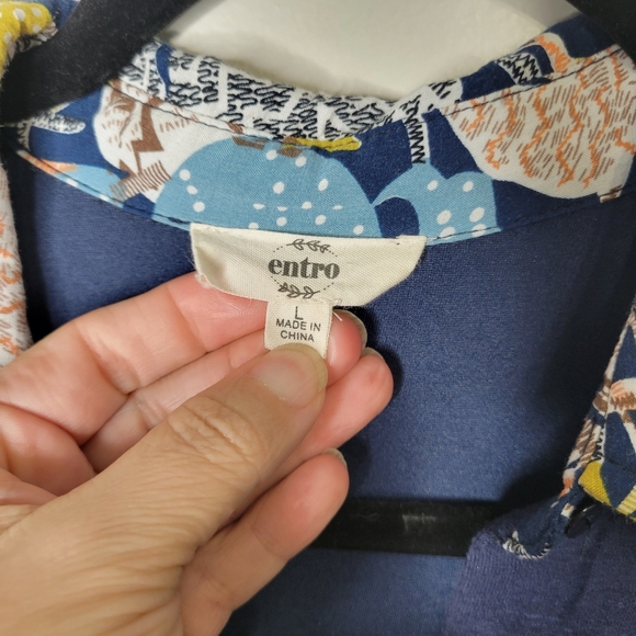 Entro Shift Dress - Picture 2 of 9